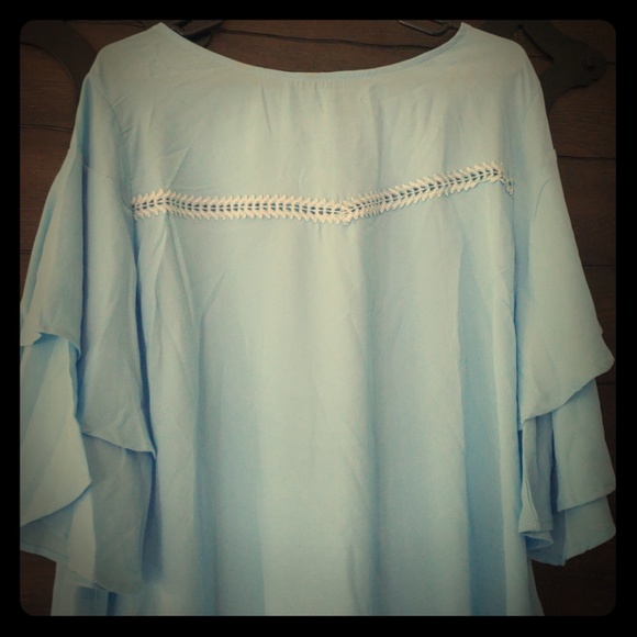 Baby Blue BOHO Ruffle Sleeve blouse - Picture 1 of 4